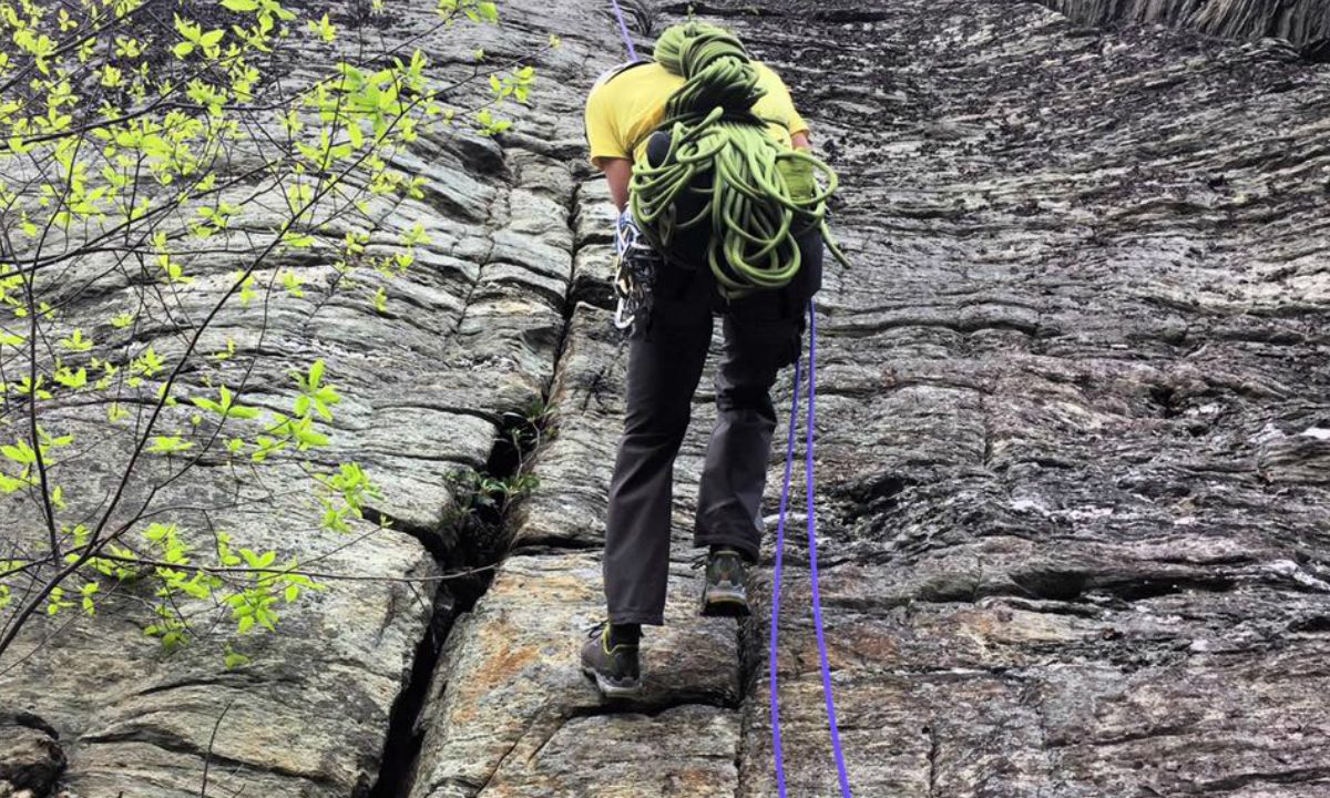 black diamond climbing ropes hands on bdrope 2b