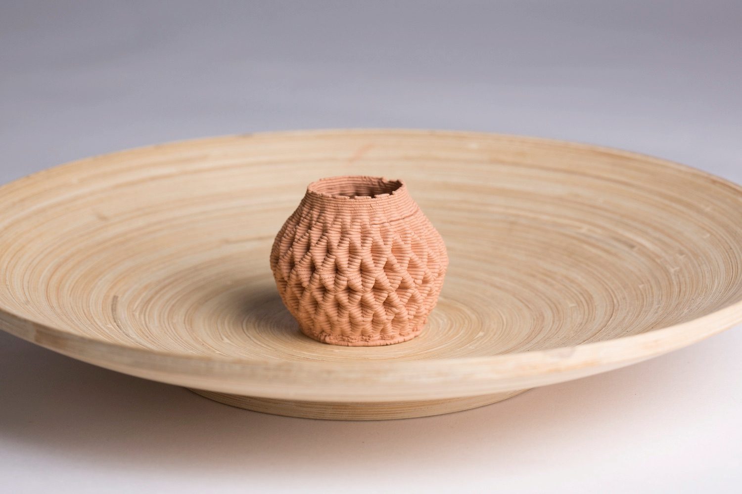 3d clay printer gives bowls vases 21st century spin clayxyz model