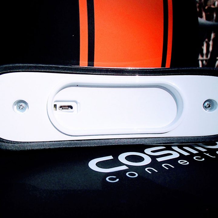 Cosmo Connected Brake Light