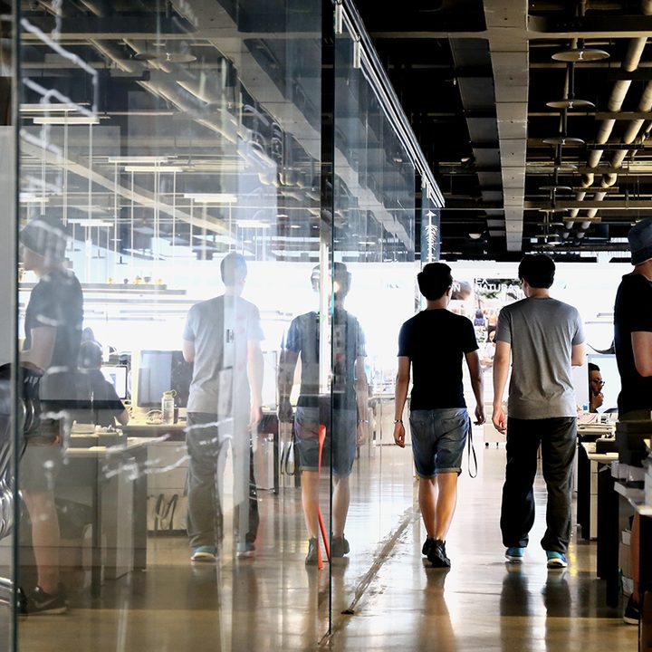 how htc builds its smartphones a tour in taiwan designstu 7