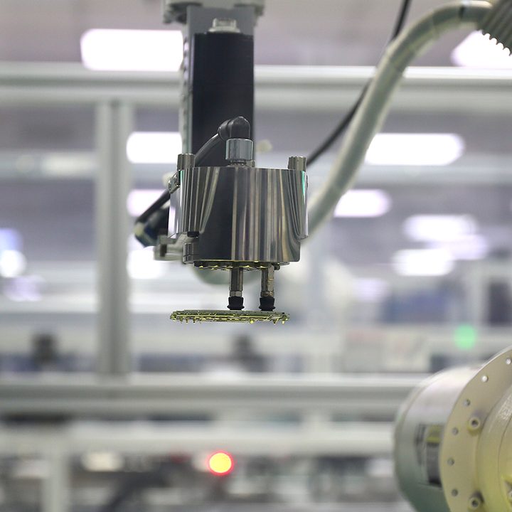 how htc builds its smartphones a tour in taiwan factory 05
