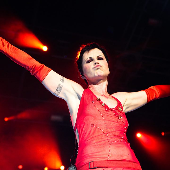 something else is the cranberries greatest hits resurrected live 3