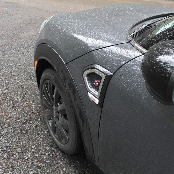 2017 Mini Cooper S ALL4 Countryman front tire