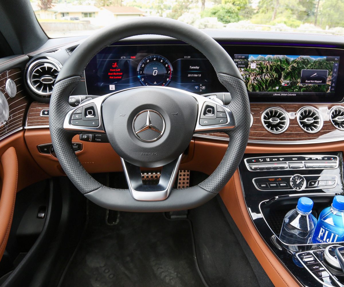 closeup-of-drivers-side-facing-steering-wheel