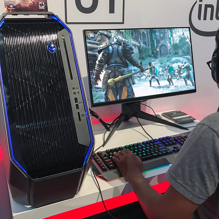 alienware area 51 2017 review hands on 3