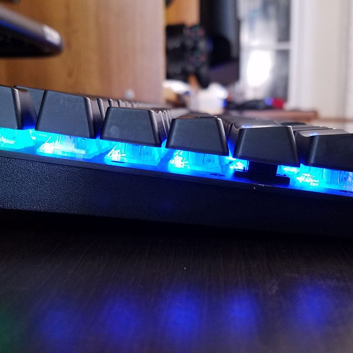 Corsair K70