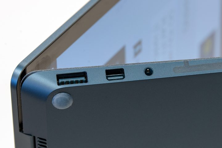 Microsoft Surface Laptop ports
