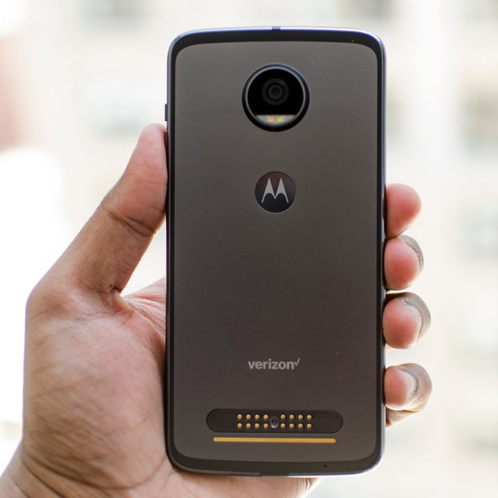 Moto Z2 Play vs. Moto Z2 Force Moto Z2 Play lifestyle image