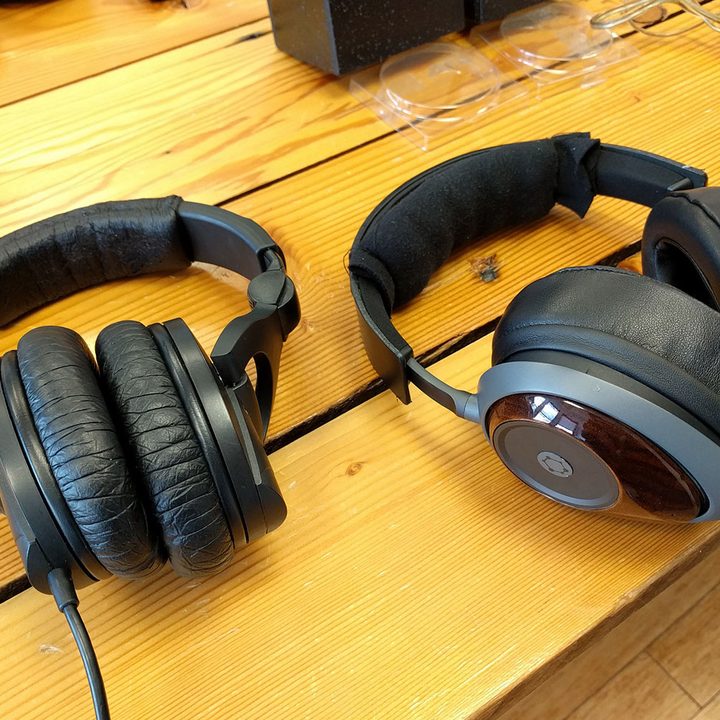 Ora GrapheneQ headphones