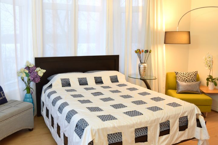 SMARTDUVET-BREEZE-bed-in-a-room