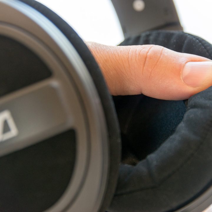 Sennehiser HD569 review earpad