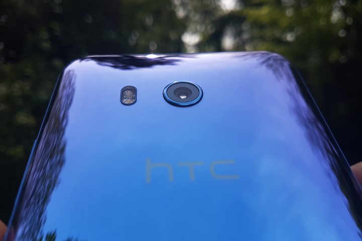 HTC U11
