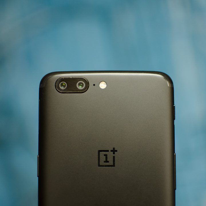 oneplus 5 vs google pixel back 3