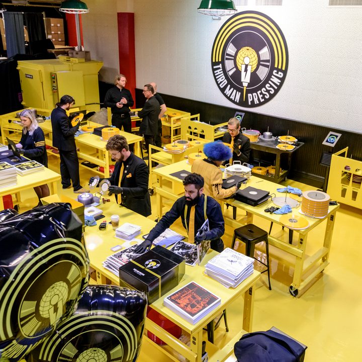 wide-shot-of-vinyl-records-production