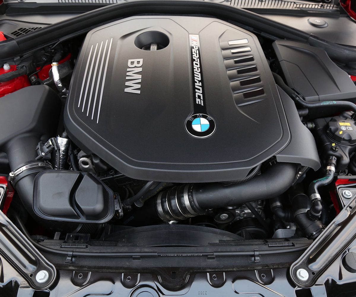2017 BMW M240i Review engine