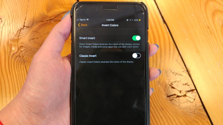 iOS 11 Smart Invert