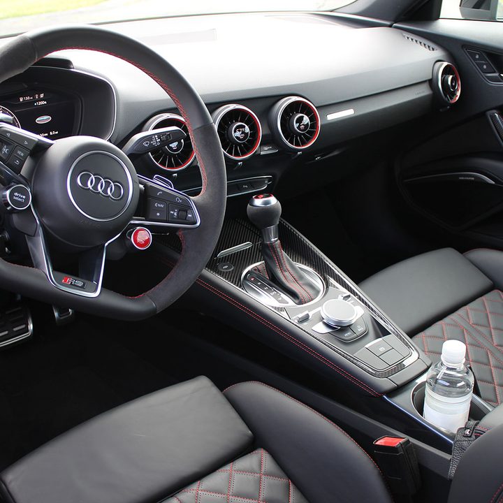 2018 Audi TT RS drivers