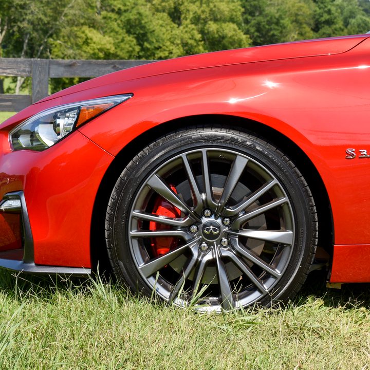 2018 Infiniti Q50 perpendicular shot of the left wheel