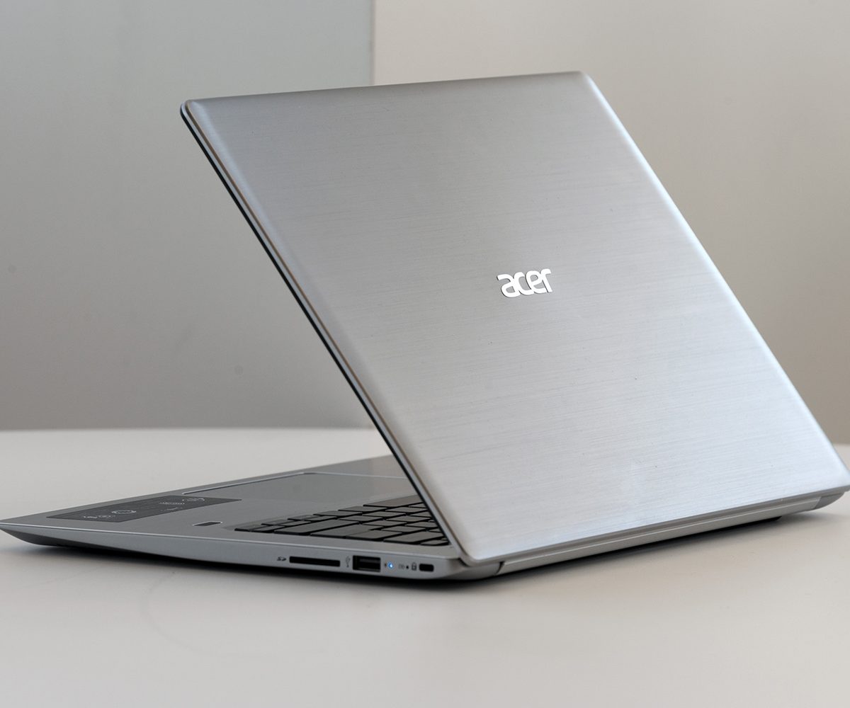 Acer Swift 3 review lid
