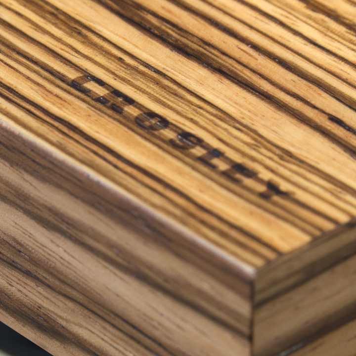 Crosley C20 Turntable conrner detail wood