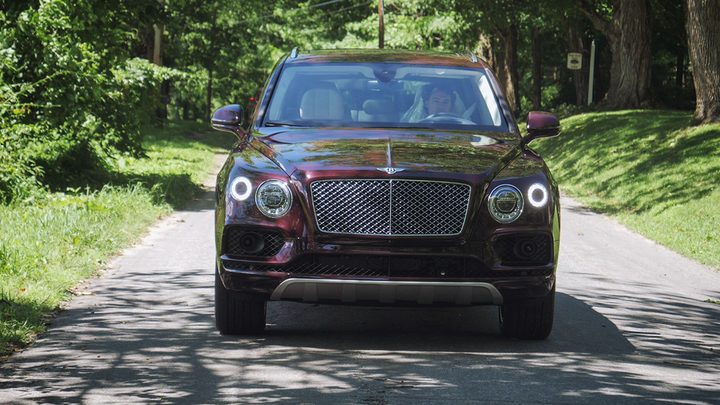 Digital Trends Car Awards Best SUV CUV Bentely Bentayga