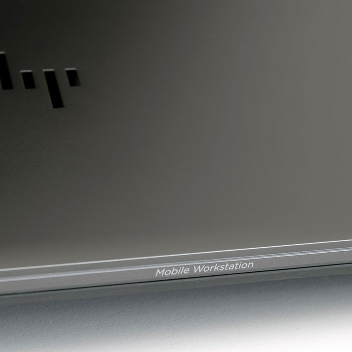 HP ZBook Studio G4 edge
