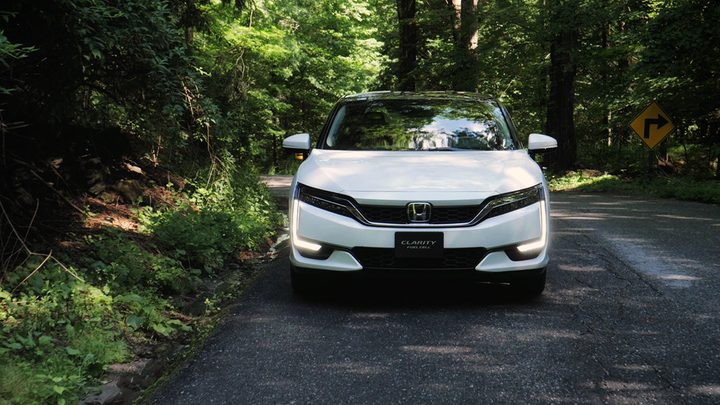 Honda Clarity Best Alternative Energy Car