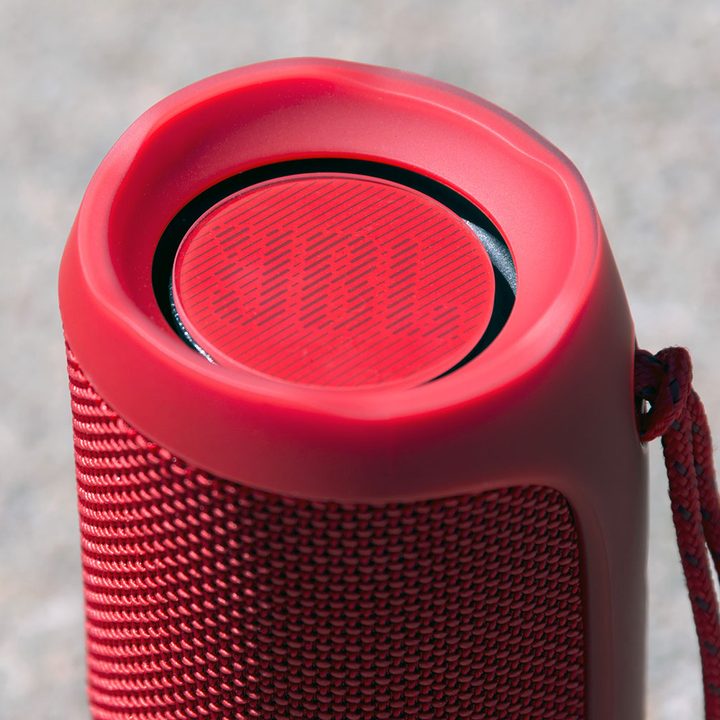 JBL Flip 4 woofer