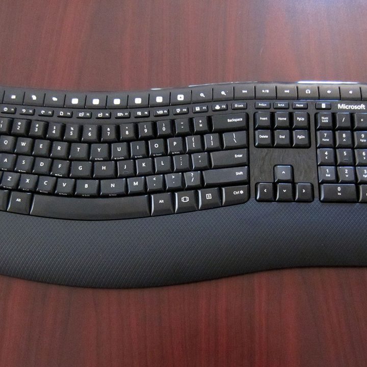 Microsoft Wireless Comfort Desktop 5050