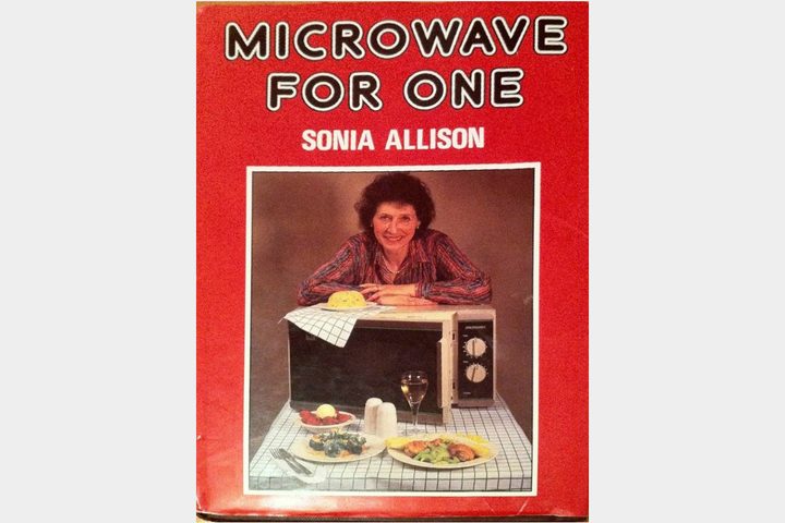 Microwave for One funniest Amazon reviews