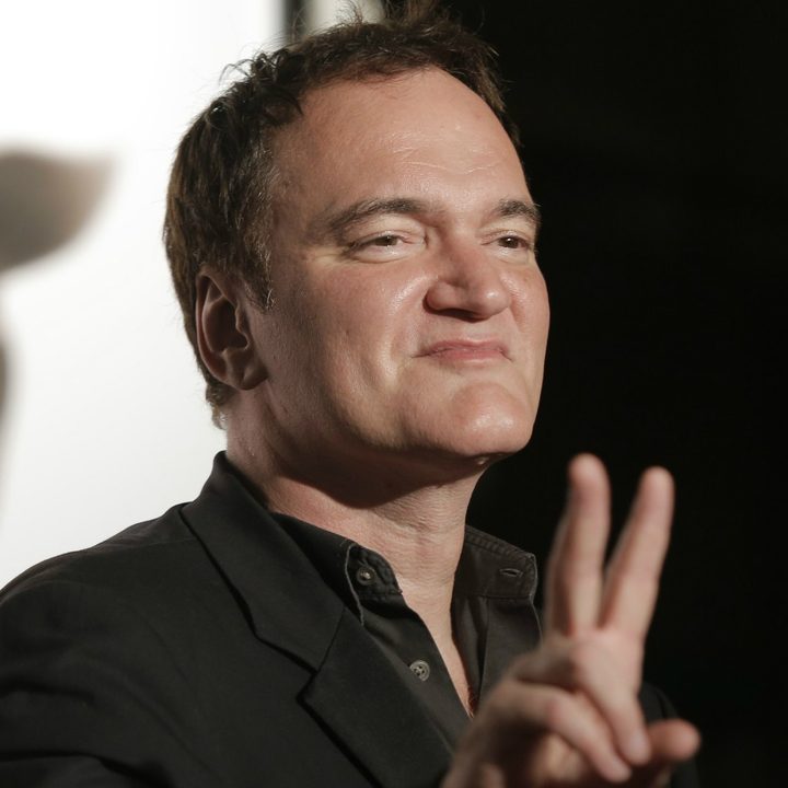 Quentin Tarantino is in negotiations to helm at least one or two episodes of the Justified revival miniseries.