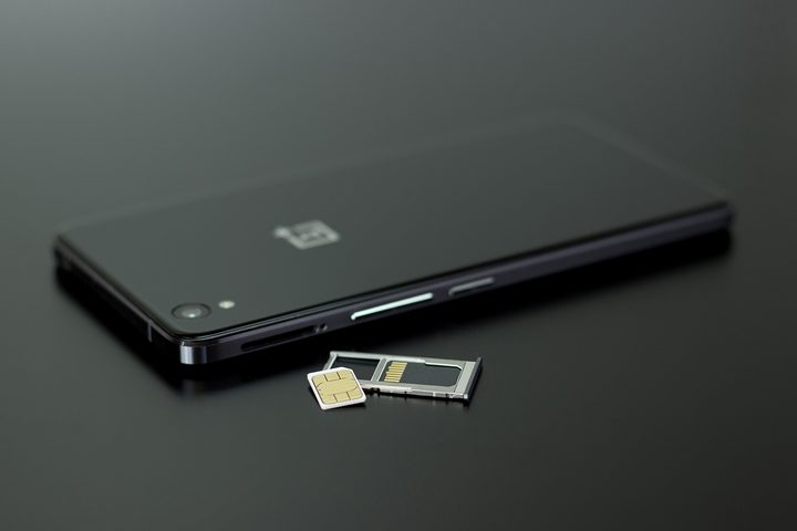 Guide to the eSIM