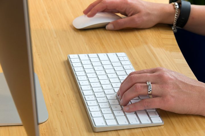 Apple iMac with Retina 5K Display review hand on mouse