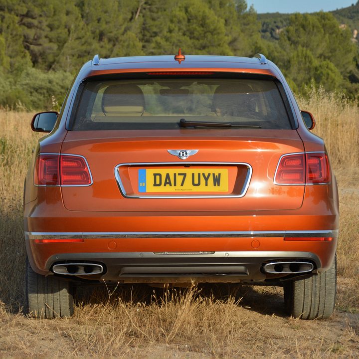 2017 bentley bentayga review bently 14030