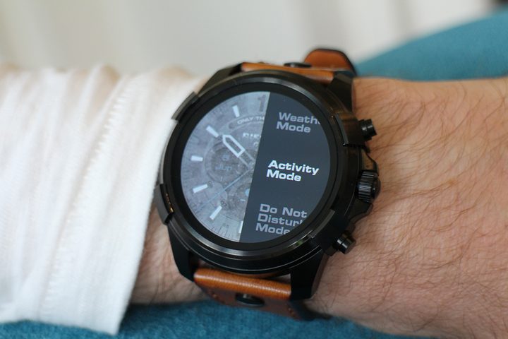 Diesel On Full Guard Smartwatch mode