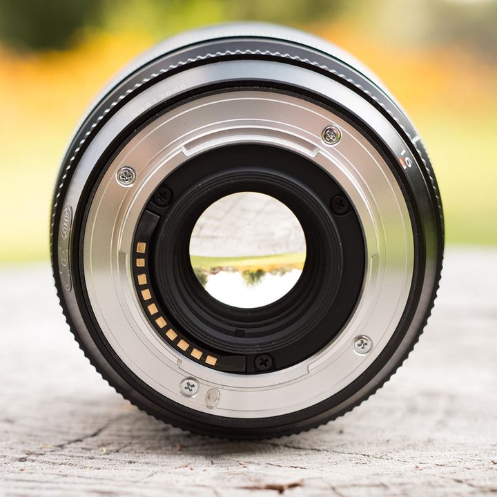 Fujifilm XF 16mm F14 R WR review lens back