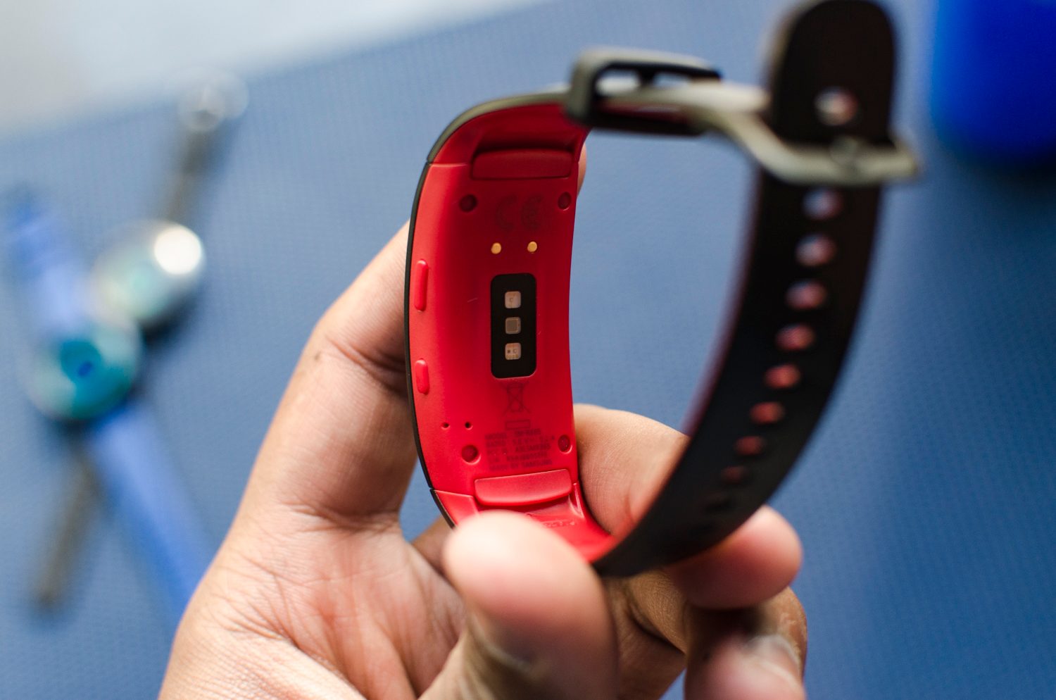 samsung unveils gear sport fit2 pro 14219
