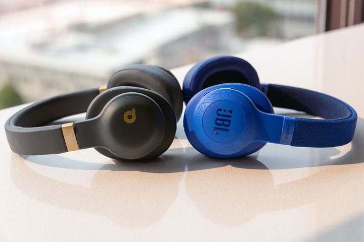 JBL E55 BT Quincy Edition review kit