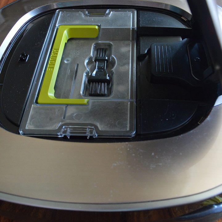 LG Hom Bot Turbo Plus review spare brush