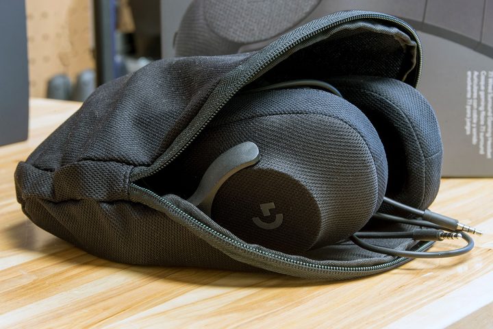Logitech G433 review bag
