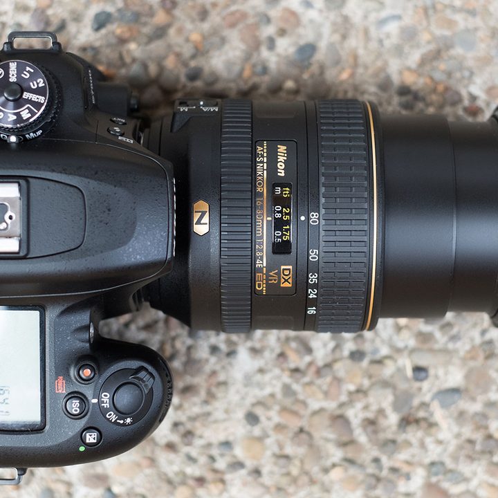 Nikon AF S DX Nikkor 16 80mm review top zoom