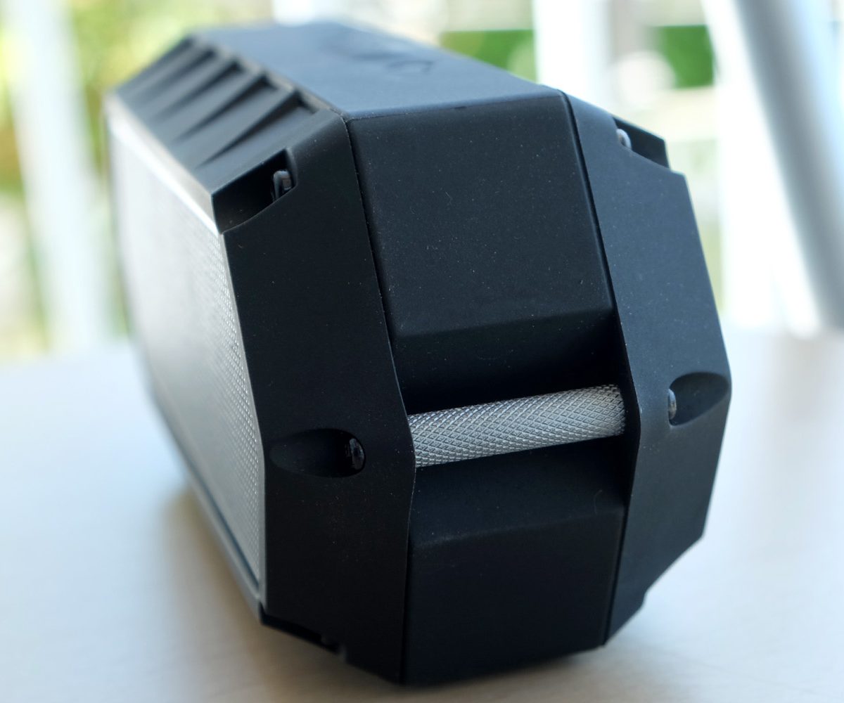 Soundcast VG1