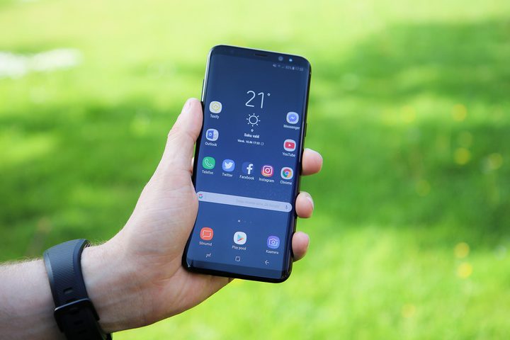 lg v30 vs. galaxy s8 plus
