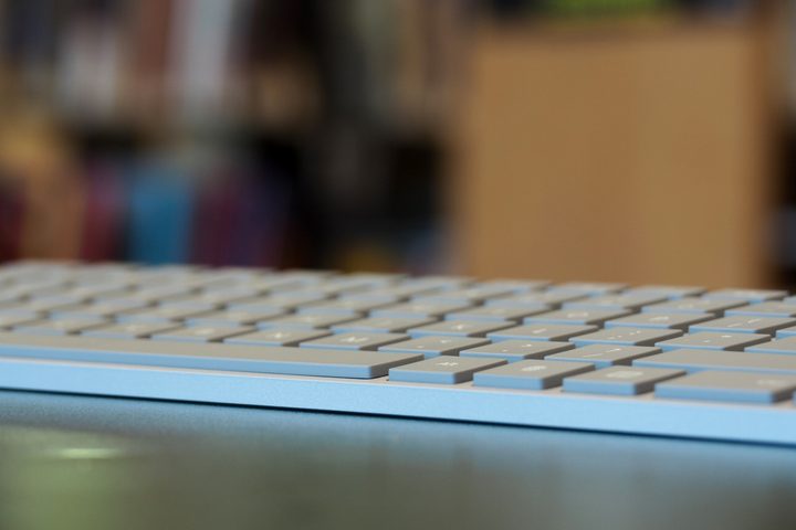 Microsoft Modern Keyboard with Fingerprint ID review bottom