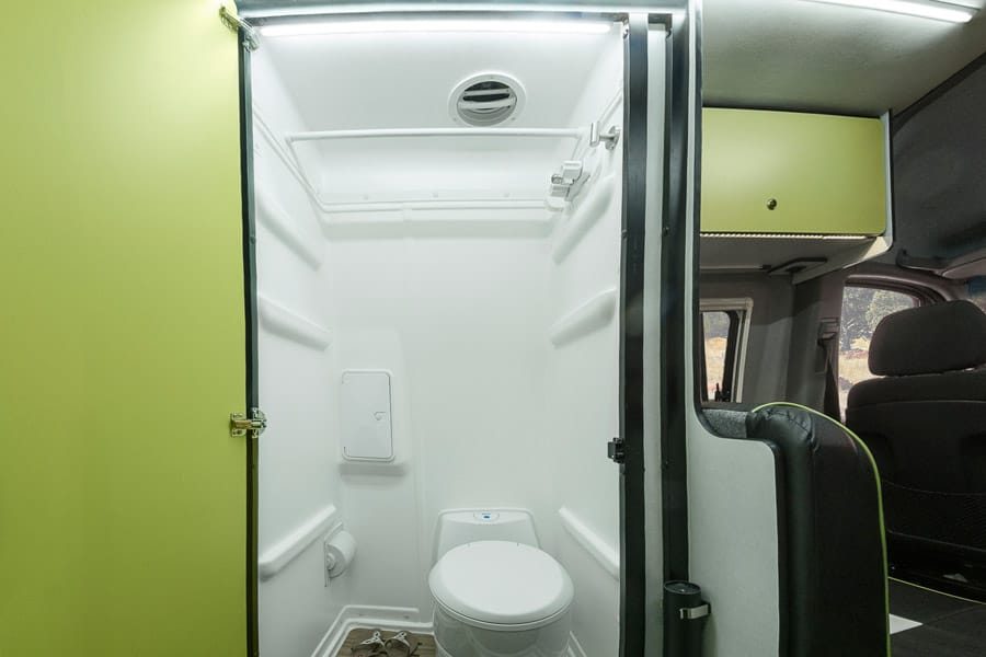 Winnebago Revel 4x4