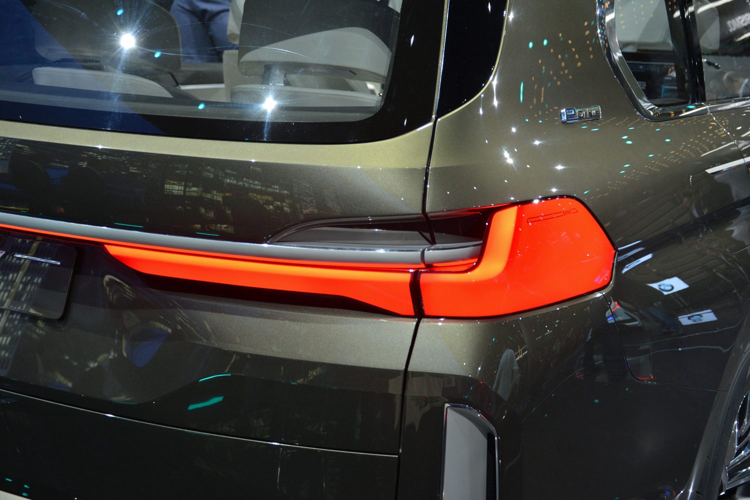 BMW Concept X7