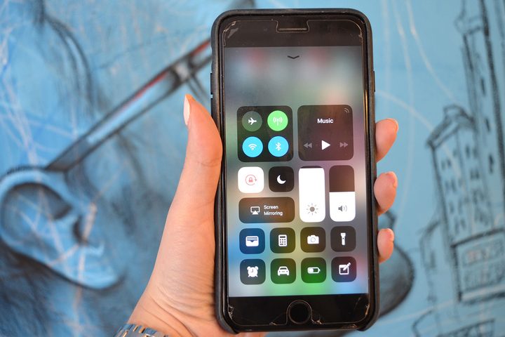 iOS 11 review control center