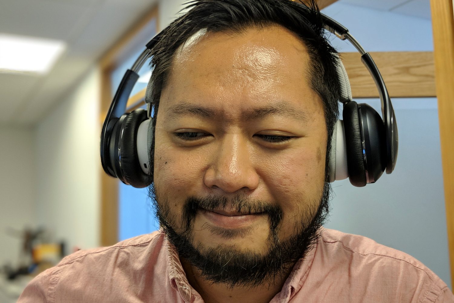 google pixel 2 review 00100dportrait 00100 burst20171012131632492 cover