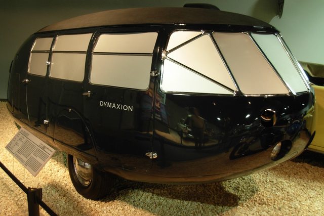 Dymaxion car