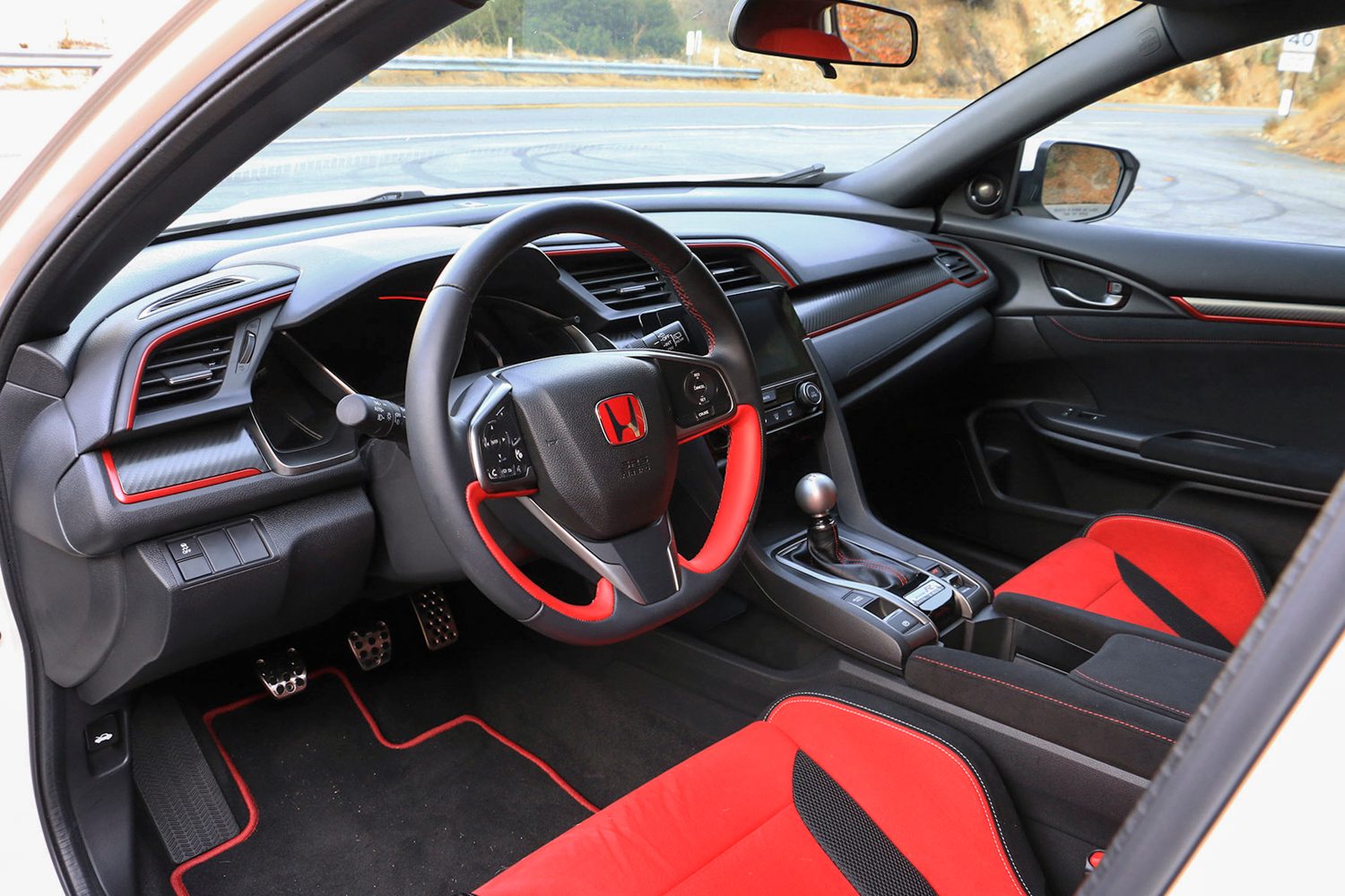 2017 honda civic type r review 014094